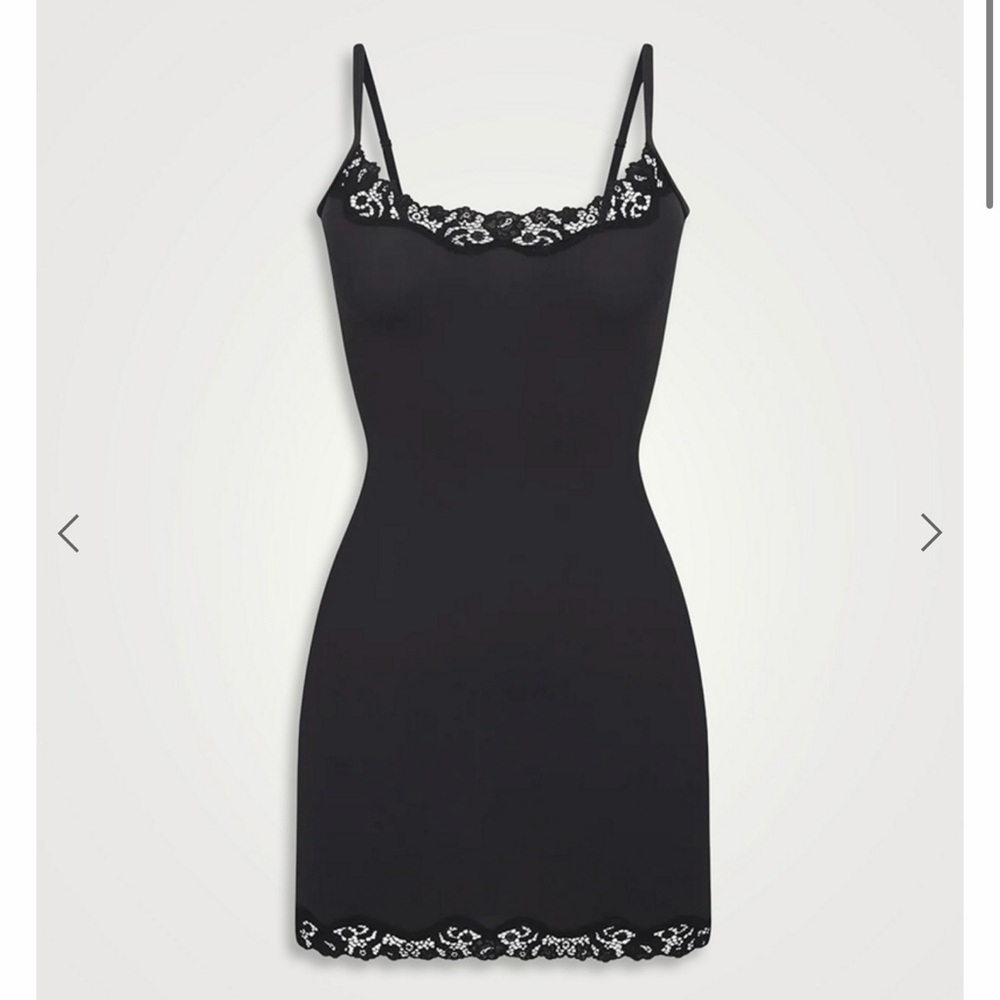 Skims Fits Everybody Lace Slip Dress